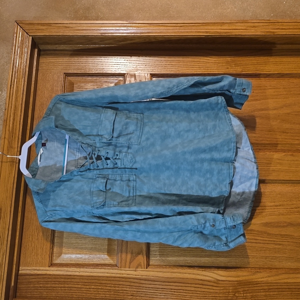 SO ladies tie up aqua green blouse size XL